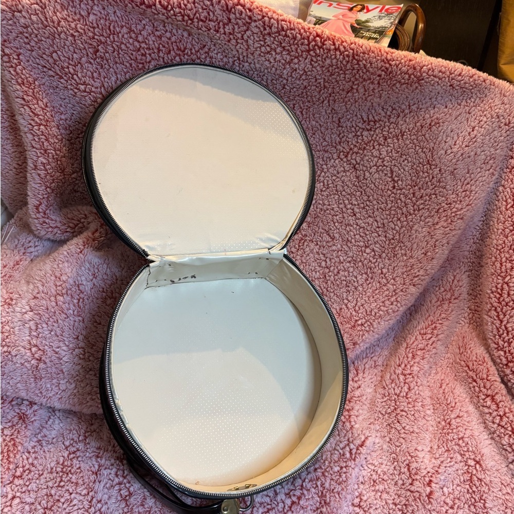 1960's Vinyl Mattel Ponytail Barbie Hat Box Case (GREAT CONDITION) - Picture 8 of 10